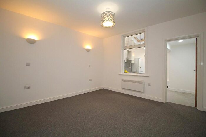 1 Bedroom Apartment To Rent In Wharncliffe Road, Loughborough, LE11