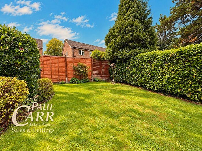 2 Bedroom Maisonette For Sale In Gibbons Road, Four Oaks, Sutton Coldfield, B75