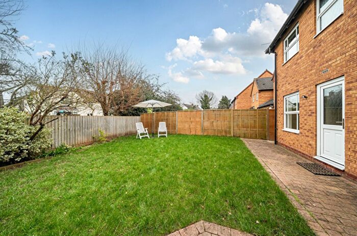 3 Bedroom Detached House For Sale In Longthorn, Backwell, BS48