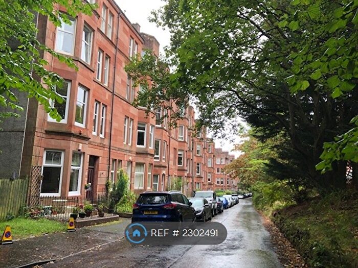 2 Bedroom Flat To Rent In Battlefield Road, Glasgow, G41