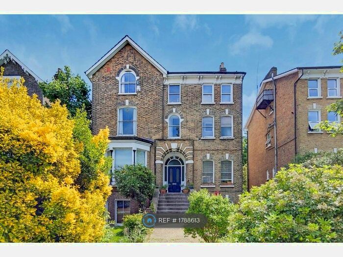 1 Bedroom Flat To Rent In Manor Park, London, SE13