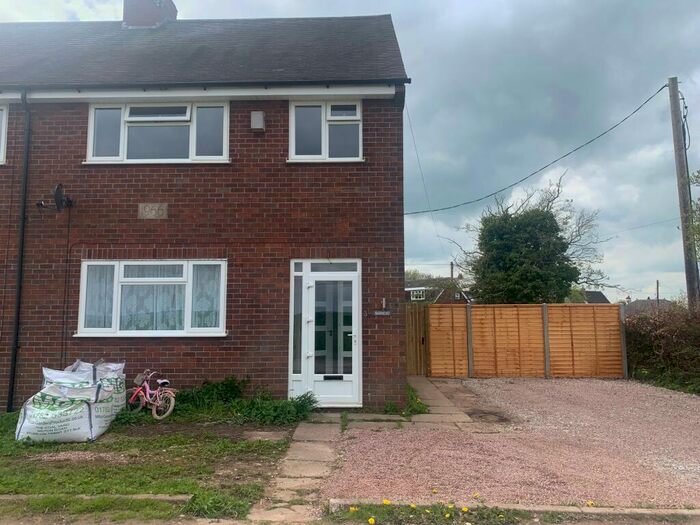 3 Bedroom House To Rent In Barn End, Hyde Lea, ST18