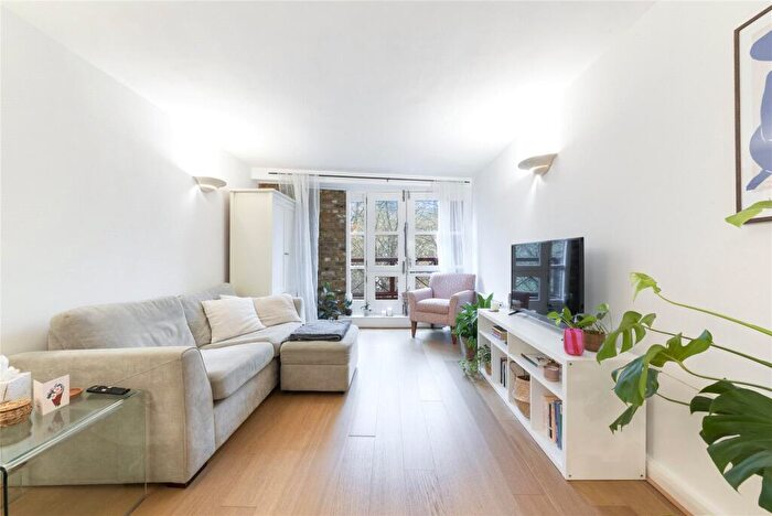 1 Bedroom Apartment To Rent In Reardon Path, London, E1W