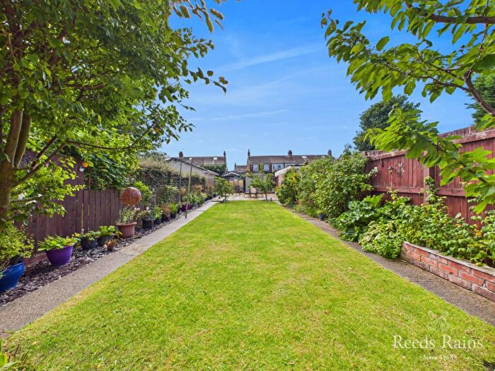3 Bedroom Semi-Detached House For Sale In Summergangs Road, Kingston Upon Hull, City Of Kingston Upon Hull, HU8