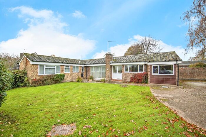 5 Bedroom Detached Bungalow For Sale In St. Johns Road, Colchester, CO4