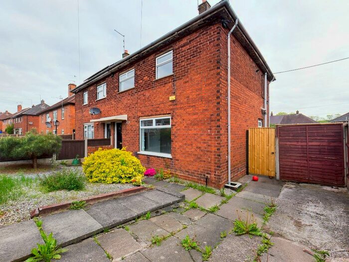 3 Bedroom Semi-Detached House To Rent In Beverley Drive, Stoke-on-Trent, ST2