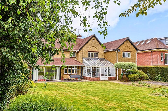 5 Bedroom Detached House To Rent In The Drive, Cheam, SM2