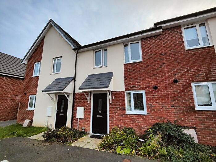 2 Bedroom Detached House To Rent In Thompson Avenue, Edlington, Doncaster, DN12