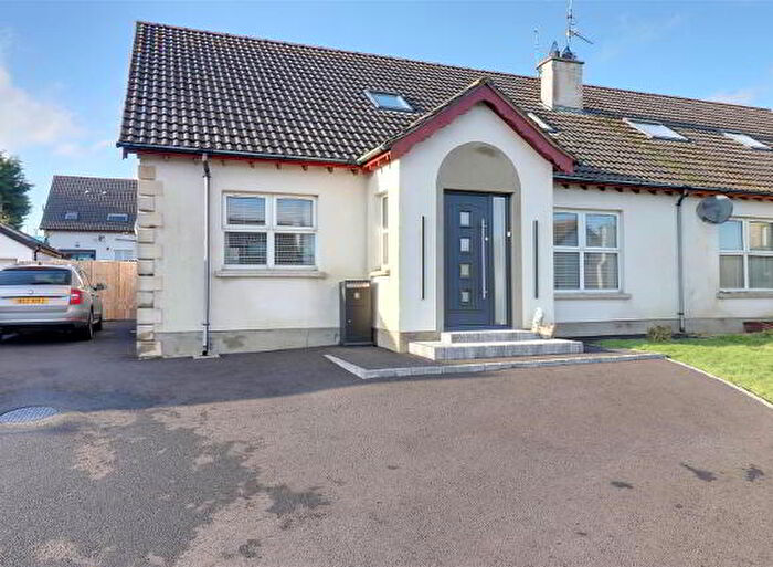 5 Bedroom Semi-Detached House For Sale In Castle Meadow Road, Newtownards, BT22