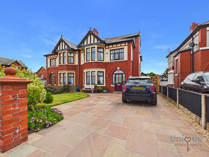 4 Bedroom Semi-Detached House For Sale In The Esplanade, Fleetwood, FY7