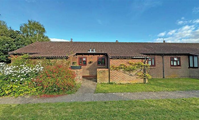1 Bedroom Bungalow For Sale In Owlitts Cottages, The Causeway, Brent Pelham, Buntingford, Hertfordshire, SG9
