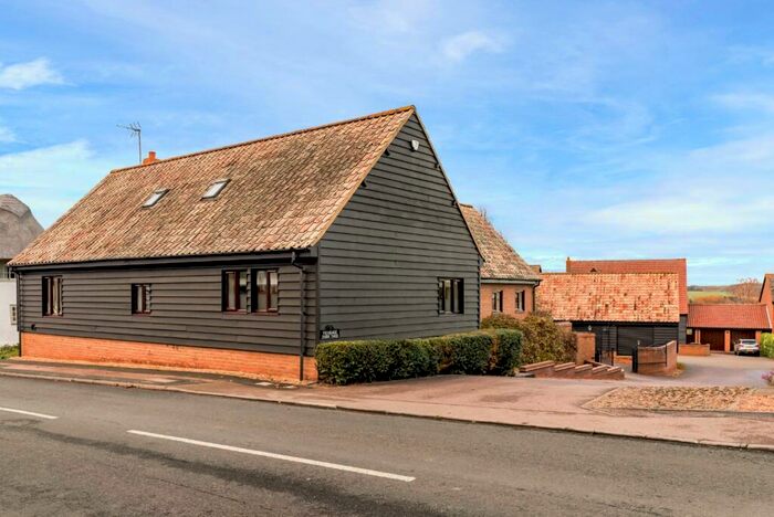 4 Bedroom Detached House For Sale In Vicarage Farm Yard, Abbotsley, PE19