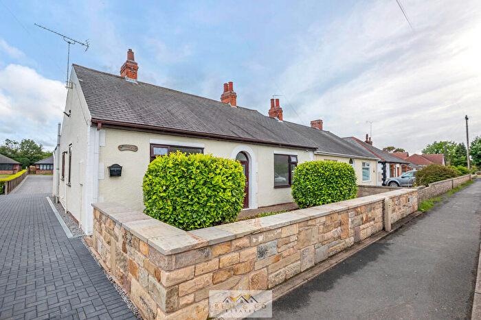 3 Bedroom Semi-Detached Bungalow For Sale In Moor Lane, Bolsolver, Chesterfield, S44