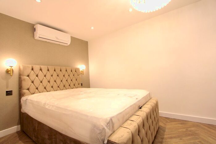 1 Bedroom Flat To Rent In Garratt Lane, London, SW18