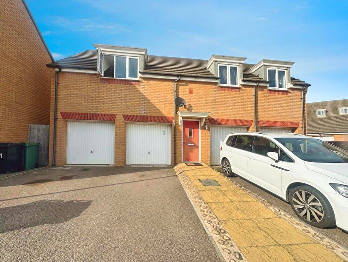 2 Bedroom Coach House For Sale In Hercules Way, Cardea, Peterborough, PE2