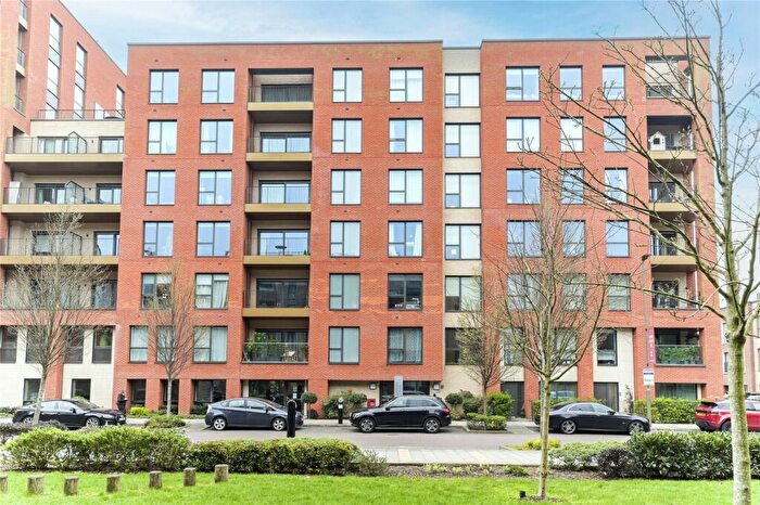3 Bedroom Flat For Sale In Pandorea House - Colindale Gardens, Colindale, NW9