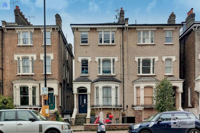 2 Bedroom Flat To Rent In Randolph Avenue, Maida Vale, W9