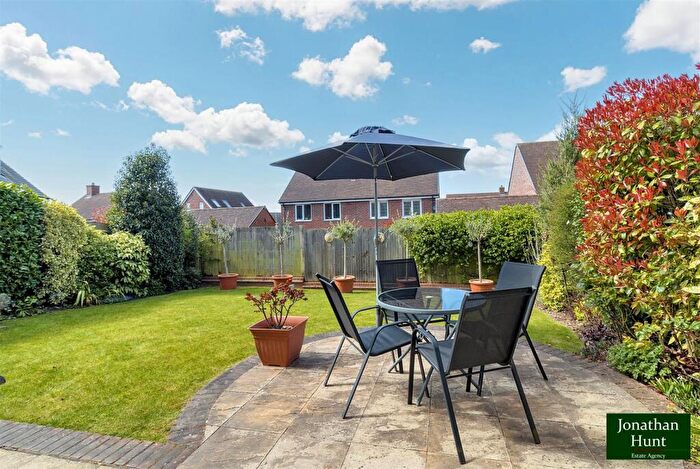 5 Bedroom Detached House For Sale In Pipkin Drive, Buntingford, SG9
