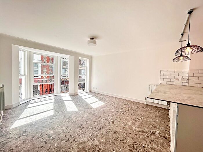 2 Bedroom Apartment To Rent In St Annes Court, Burlington Street, Brighton, BN2