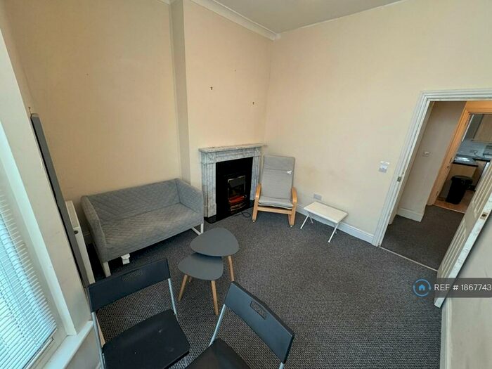 4 Bedroom Terraced House To Rent In Montpelier Road, Brighton, BN1