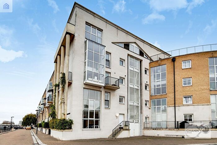 2 Bedroom Flat To Rent In Queen Of Denmark Court, Surrey Quays, SE16