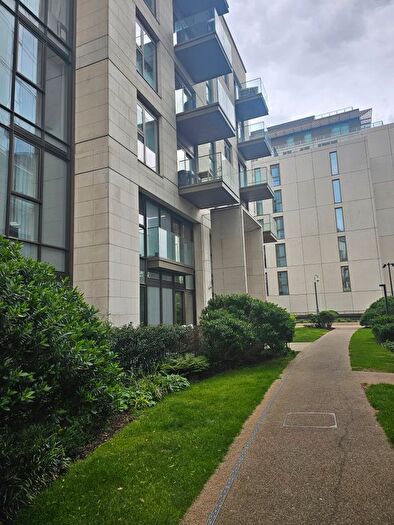 1 Bedroom Flat For Sale In Columbia Garden, London, SW6