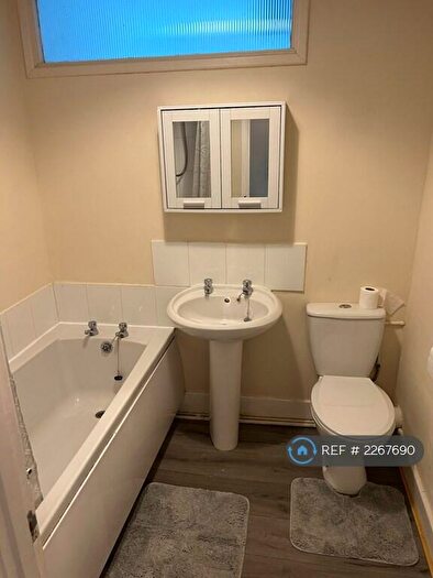 1 Bedroom Flat To Rent In Gosforth, Newcastle Upon Tyne, NE3
