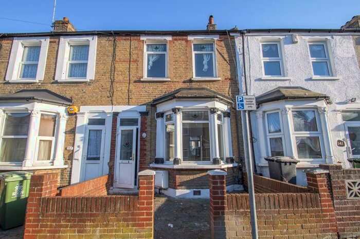 3 Bedroom Terraced House To Rent In Riverdale Road, Erith, DA8