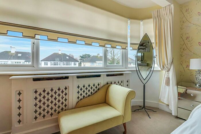 3 Bedroom Semi-Detached House For Sale In Woodgrange Drive, Thorpe Bay, SS1