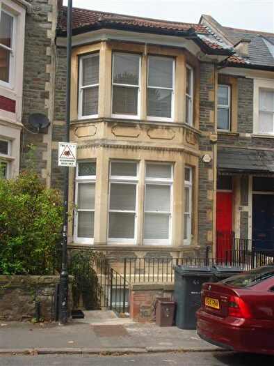 1 Bedroom Apartment To Rent In Garden Flat, Waverley Road, BS6
