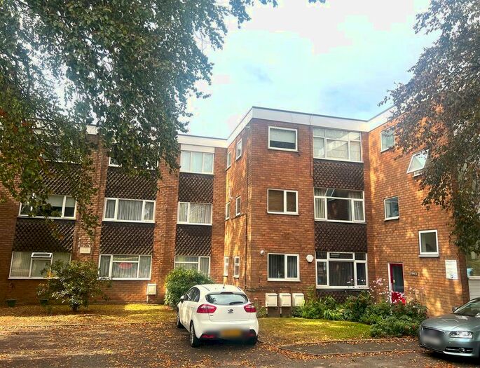 2 Bedroom Flat To Rent In Lichfield Road, Rushall, Walsall, WS4