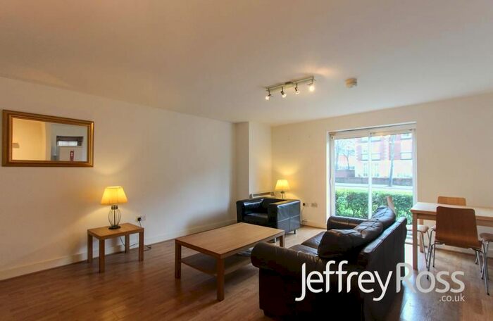 2 Bedroom Flat To Rent In Central Court, Roath, CF24