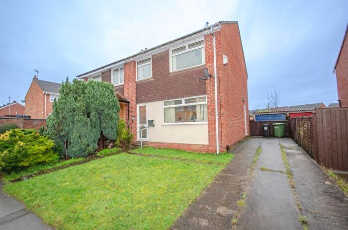 3 Bedroom Semi Detached House For Sale In Blackhorse Road, Mangotsfield, Bristol, BS16