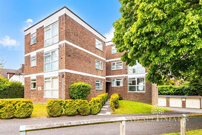1 Bedroom Apartment For Sale In Wellington Road, Bournemouth, Dorset, BH8