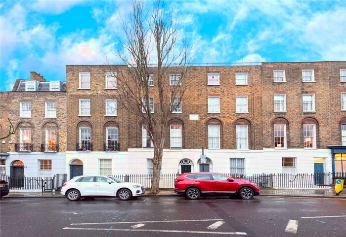 2 Bedroom Apartment To Rent In Amwell Street, London, EC1R