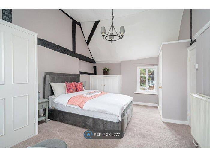 3 Bedroom Detached House To Rent In The Green, Datchet, Slough, SL3