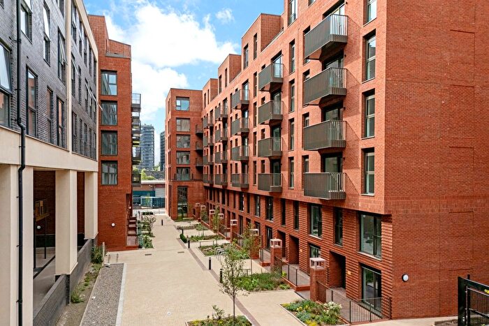 2 Bedroom Town House For Sale In Worrall Street, Salford, M5