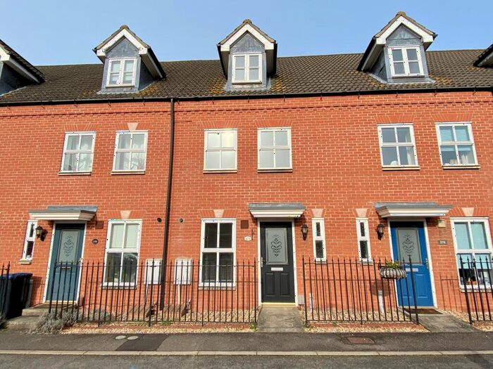 3 Bedroom House To Rent In Columbine Road, Ely, CB6