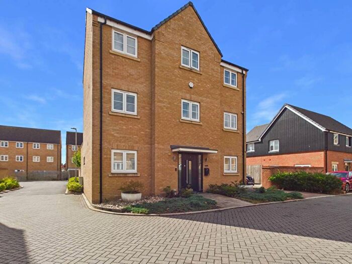 5 Bedroom Detached House For Sale In Finch Road, Stanway, Colchester, Essex, CO3