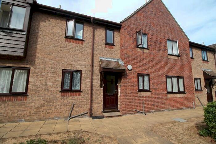 1 Bedroom Flat To Rent In East Haven, Clacton, CO15