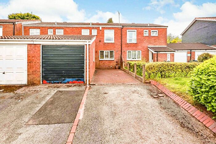 2 Bedroom Terraced House For Sale In Pembridge Close, Bartley Green, Birmingham, B32