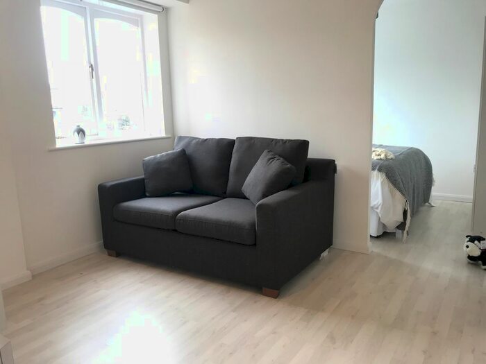 1 Bedroom Studio To Rent In Brindley Close, Wembley, HA0