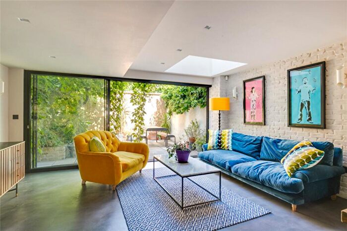 5 Bedroom Terraced House For Sale In Chalcot Road, Primrose Hill, London, NW1