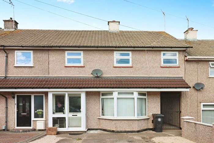 3 Bedroom Terraced House For Sale In Chakeshill Drive, Bristol, Somerset, BS10