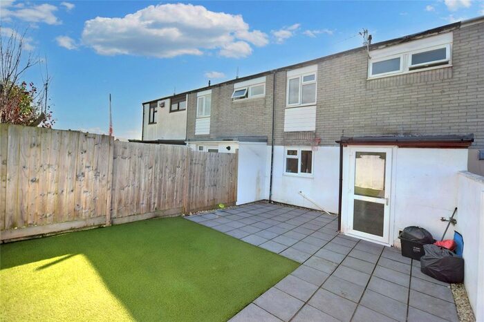 3 Bedroom Terraced House To Rent In Berries Avenue, Bude, EX23