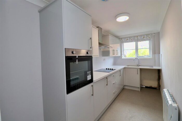 1 Bedroom Flat To Rent In Eastwold, North Newbald, York, YO43