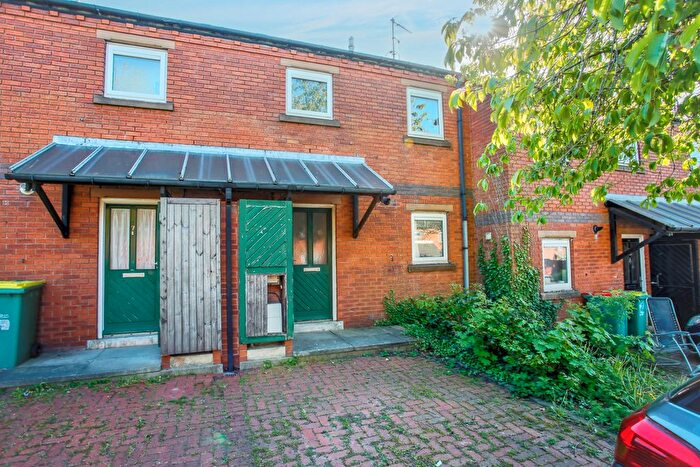 3 Bedroom Terraced House For Sale In Villiers Court, Preston, PR1