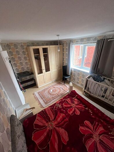 1 Bedroom Flat To Rent In Gurney Close, Barking, IG11