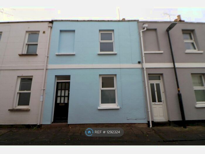2 Bedroom Terraced House To Rent In Victoria Retreat, Cheltenham GL50