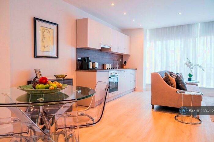 1 Bedroom Flat To Rent In Queen Street, Maidenhead, SL6